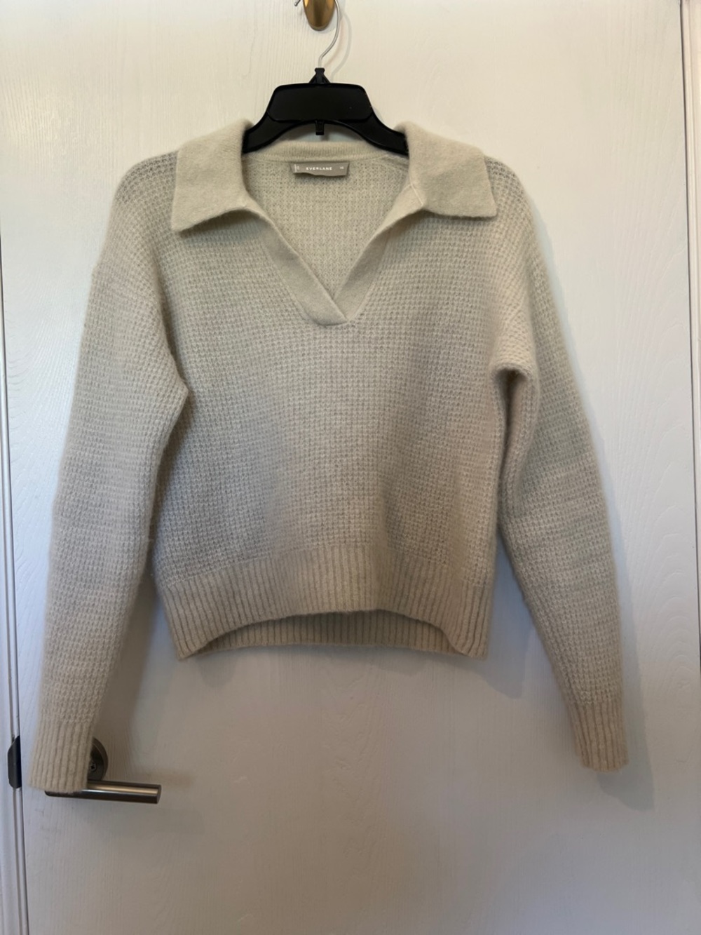 Everlane The Alpaca Waffle-Stitch Cropped Polo Sweater in Almond - Picture 2 of 8